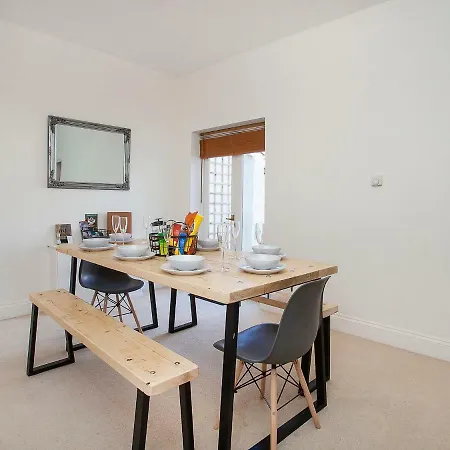 شقة Minster View Townhouse *